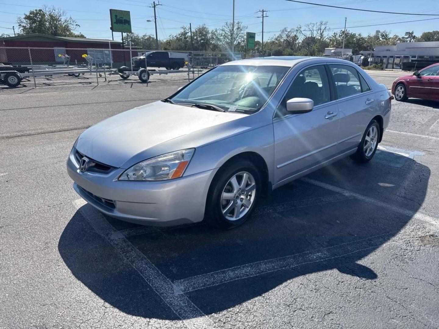 2005 SILVER HONDA ACCORD EX (1HGCM66805A) with an 3.0L engine, Automatic transmission, located at 2929 9th St. West, Bradenton, 34205, (941) 242-2810, 27.473591, -82.570679 - Photo#3