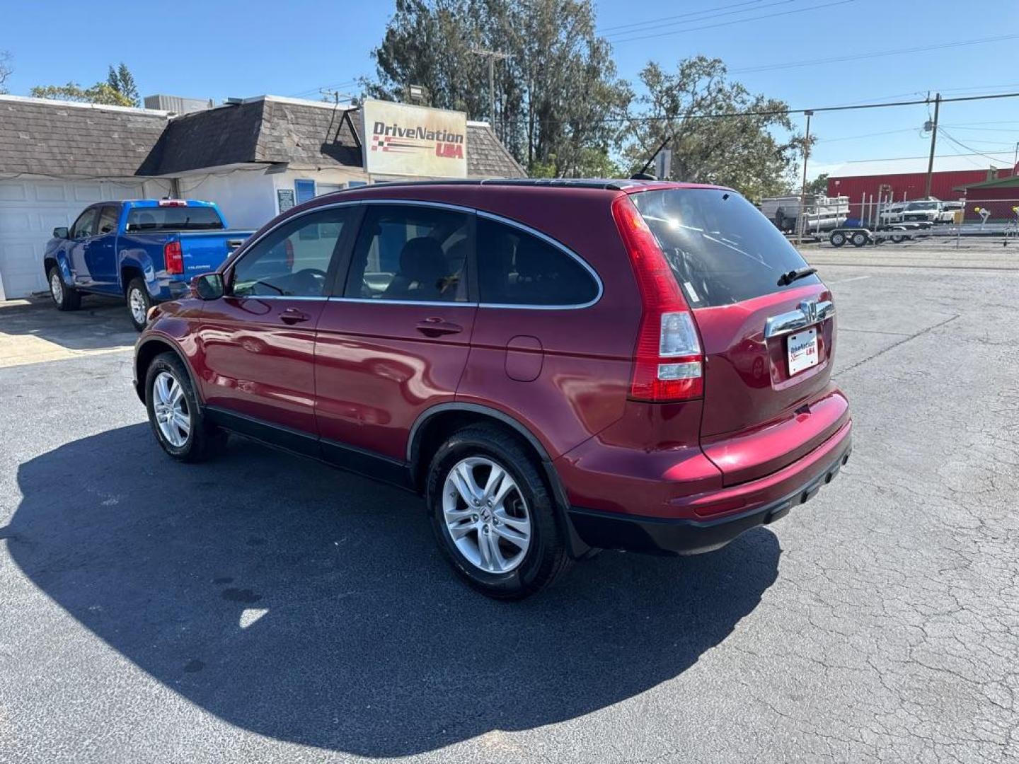 2011 RED HONDA CR-V EXL (5J6RE3H75BL) with an 2.4L engine, Automatic transmission, located at 2929 9th St. West, Bradenton, 34205, (941) 242-2810, 27.473591, -82.570679 - Photo#5