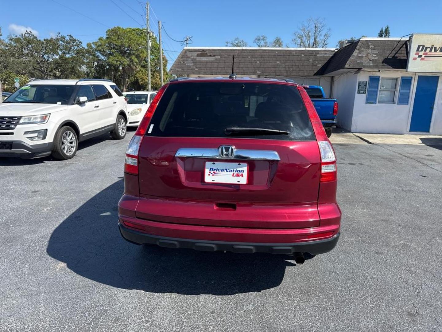2011 RED HONDA CR-V EXL (5J6RE3H75BL) with an 2.4L engine, Automatic transmission, located at 2929 9th St. West, Bradenton, 34205, (941) 242-2810, 27.473591, -82.570679 - Photo#6