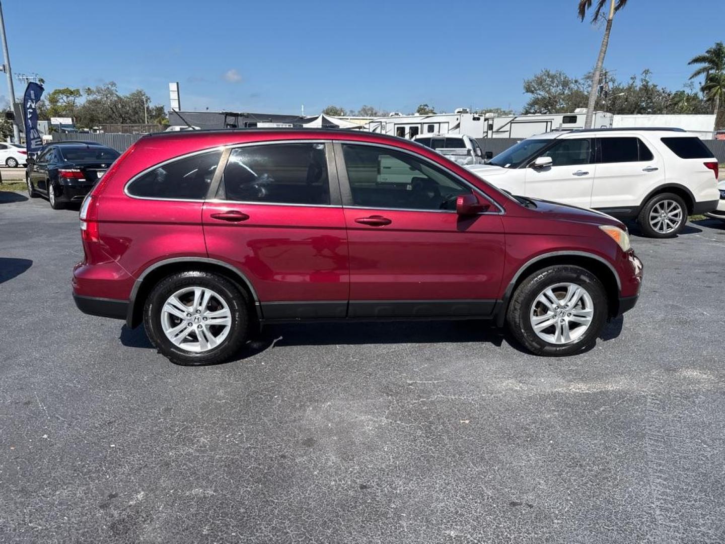 2011 RED HONDA CR-V EXL (5J6RE3H75BL) with an 2.4L engine, Automatic transmission, located at 2929 9th St. West, Bradenton, 34205, (941) 242-2810, 27.473591, -82.570679 - Photo#8