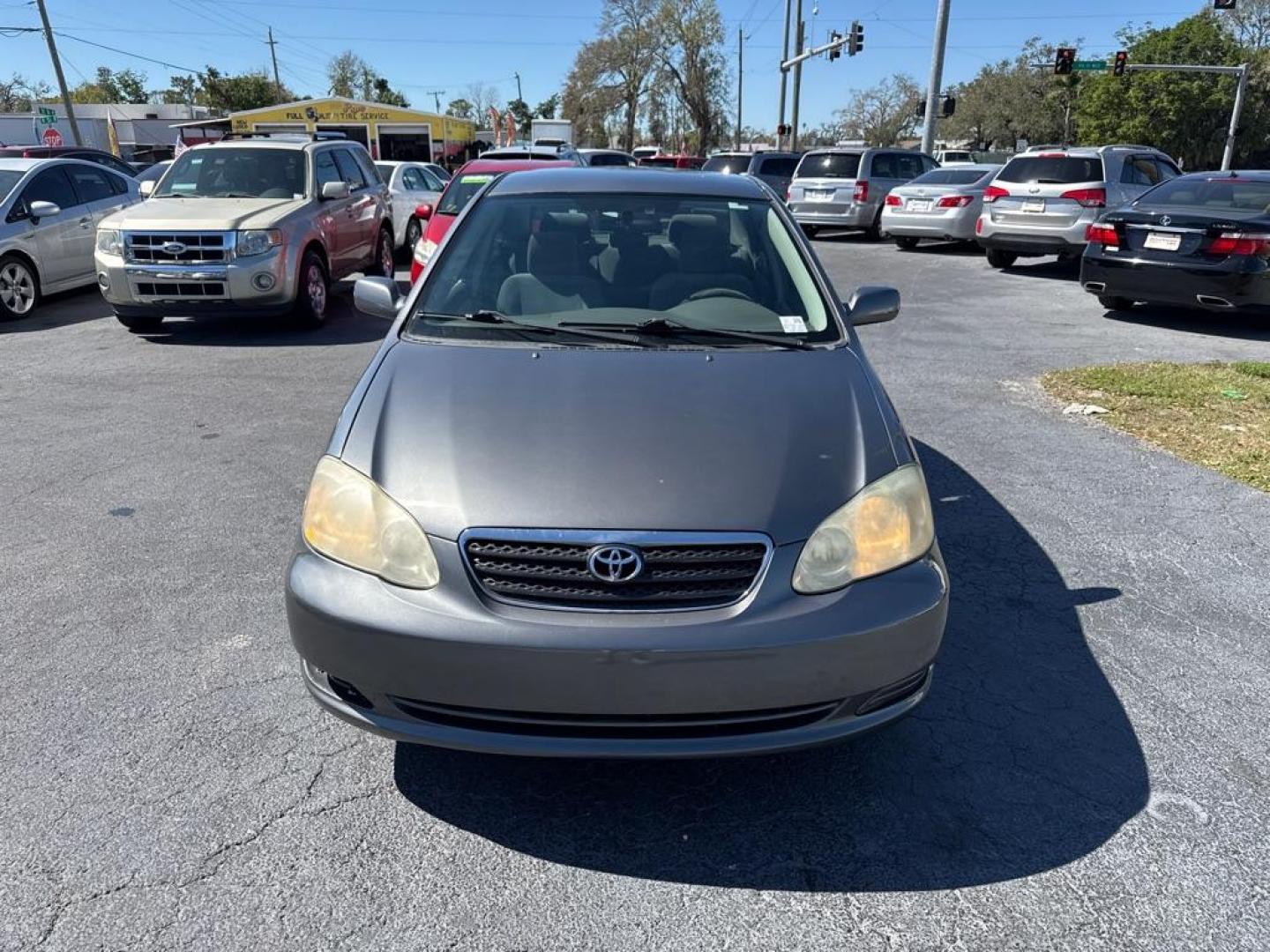 2006 GRAY TOYOTA COROLLA CE (2T1BR32E76C) with an 1.8L engine, Automatic transmission, located at 2929 9th St. West, Bradenton, 34205, (941) 242-2810, 27.473591, -82.570679 - Photo#2