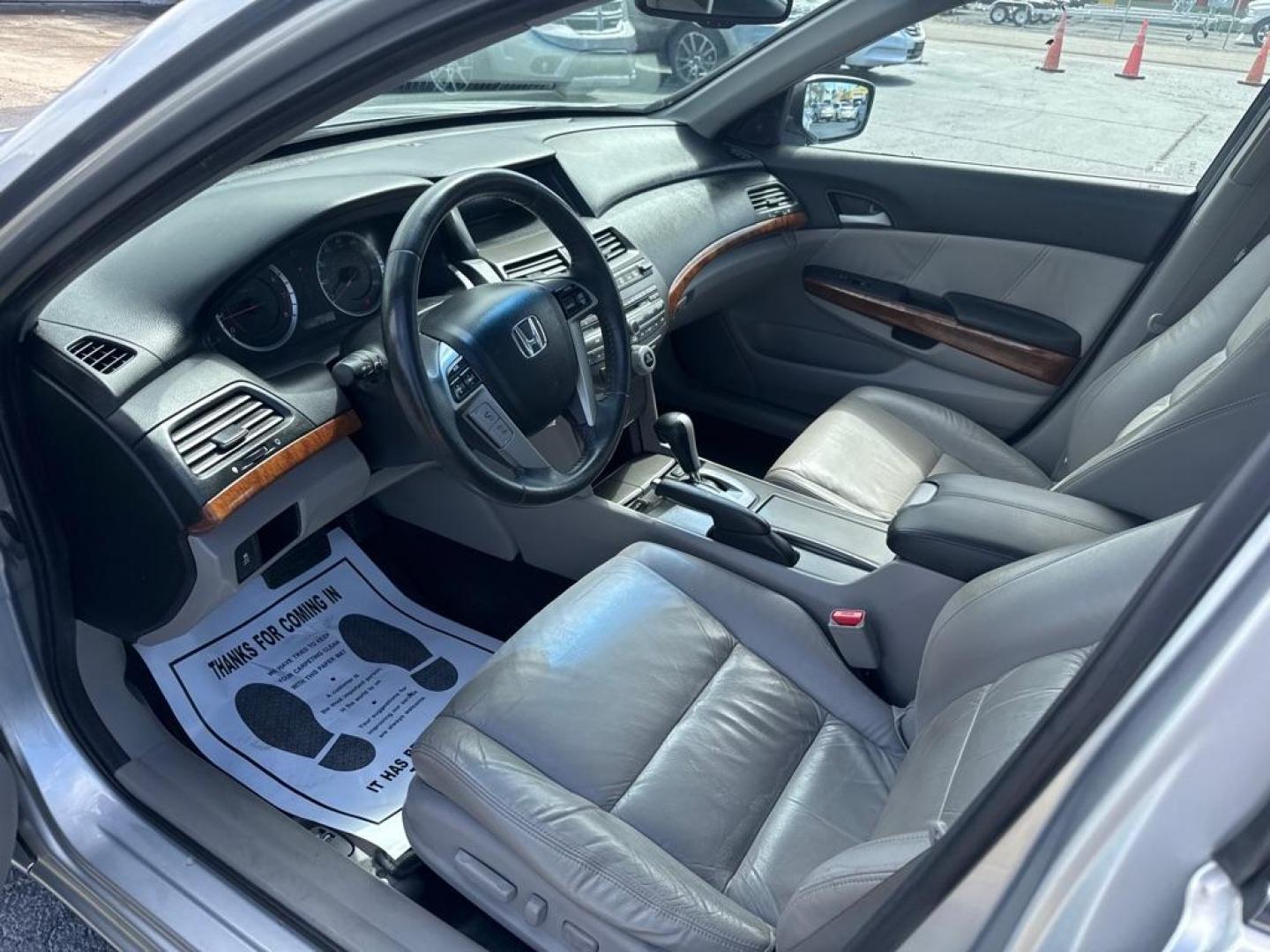 2012 SILVER HONDA ACCORD EXL (1HGCP3F8XCA) with an 3.5L engine, Automatic transmission, located at 2929 9th St. West, Bradenton, 34205, (941) 242-2810, 27.473591, -82.570679 - Thanks for inquring into DriveNation USA! All vehicles listed can be viewed at www.drivenationusa.com for vehicle history reports and additonal info. We cannot quote any terms such as down payments or monthly payments without an application. You can apply directly at www.drivenationusa.com or by con - Photo#10
