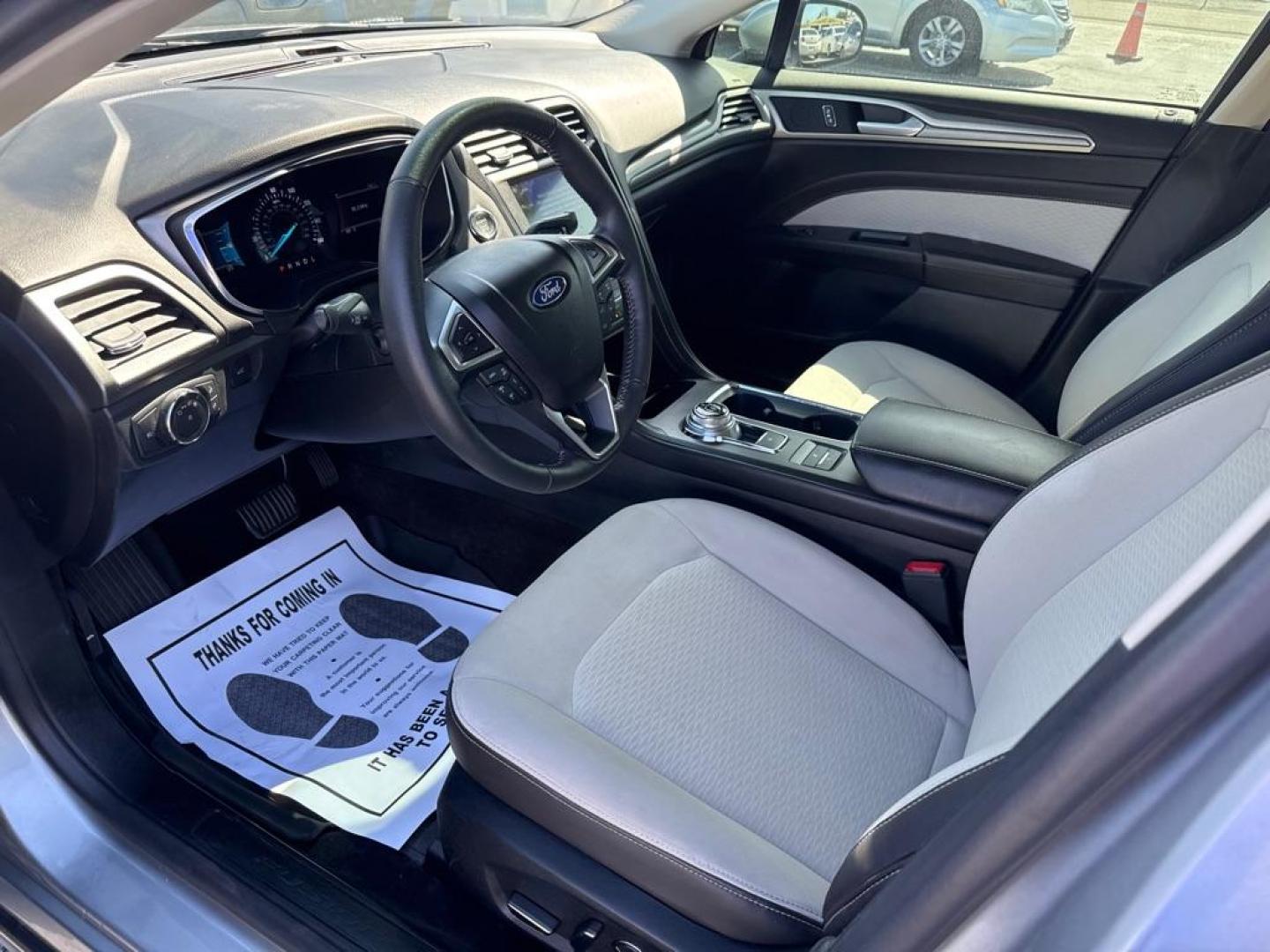 2020 GRAY FORD FUSION SE (3FA6P0HD3LR) with an 1.5L engine, Automatic transmission, located at 2929 9th St. West, Bradenton, 34205, (941) 242-2810, 27.473591, -82.570679 - Thanks for inquring into DriveNation USA! All vehicles listed can be viewed at www.drivenationusa.com for vehicle history reports and additonal info. We cannot quote any terms such as down payments or monthly payments without an application. You can apply directly at www.drivenationusa.com or by con - Photo#11