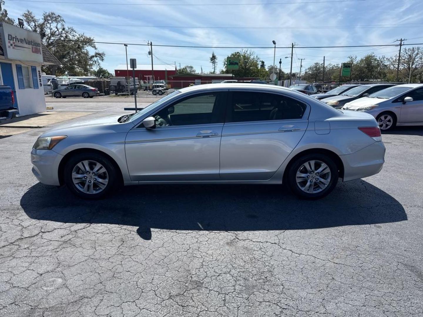 2012 SILVER HONDA ACCORD LXP (1HGCP2F46CA) with an 2.4L engine, Automatic transmission, located at 2929 9th St. West, Bradenton, 34205, (941) 242-2810, 27.473591, -82.570679 - Thanks for inquring into DriveNation USA! All vehicles listed can be viewed at www.drivenationusa.com for vehicle history reports and additonal info. We cannot quote any terms such as down payments or monthly payments without an application. You can apply directly at www.drivenationusa.com or by con - Photo#4