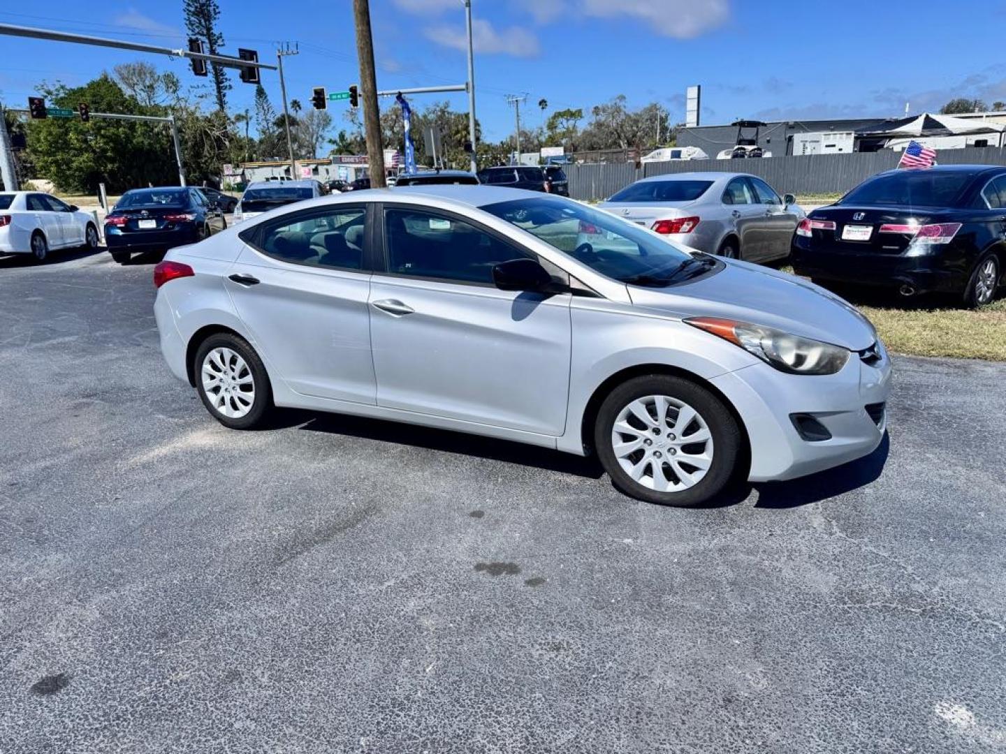 2012 GRAY HYUNDAI ELANTRA GLS (KMHDH4AEXCU) with an 1.8L engine, Automatic transmission, located at 2929 9th St. West, Bradenton, 34205, (941) 242-2810, 27.473591, -82.570679 - Thanks for inquring into DriveNation USA! All vehicles listed can be viewed at www.drivenationusa.com for vehicle history reports and additonal info. We cannot quote any terms such as down payments or monthly payments without an application. You can apply directly at www.drivenationusa.com or by con - Photo#0