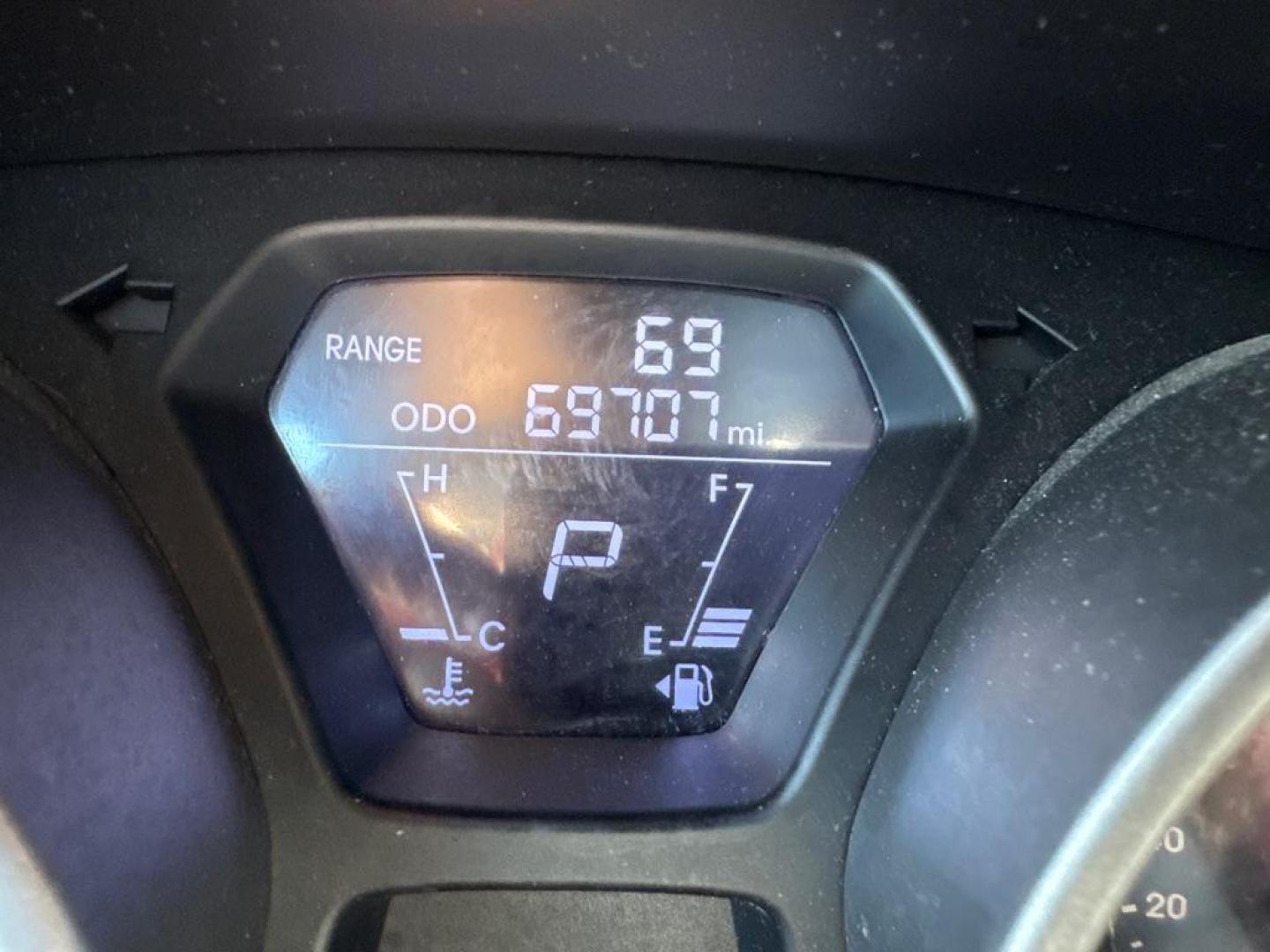 2012 GRAY HYUNDAI ELANTRA GLS (KMHDH4AEXCU) with an 1.8L engine, Automatic transmission, located at 2929 9th St. West, Bradenton, 34205, (941) 242-2810, 27.473591, -82.570679 - Thanks for inquring into DriveNation USA! All vehicles listed can be viewed at www.drivenationusa.com for vehicle history reports and additonal info. We cannot quote any terms such as down payments or monthly payments without an application. You can apply directly at www.drivenationusa.com or by con - Photo#9