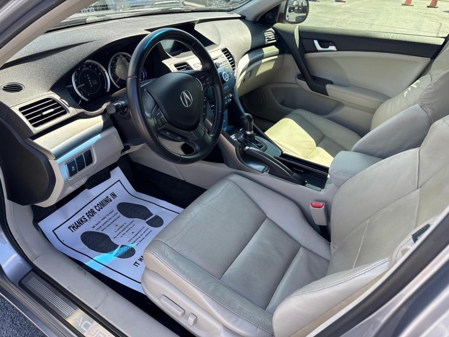 2012 BLUE ACURA TSX (JH4CU2F45CC) with an 2.4L engine, Automatic transmission, located at 2929 9th St. West, Bradenton, 34205, (941) 242-2810, 27.473591, -82.570679 - Thanks for inquring into DriveNation USA! All vehicles listed can be viewed at www.drivenationusa.com for vehicle history reports and additonal info. We cannot quote any terms such as down payments or monthly payments without an application. You can apply directly at www.drivenationusa.com or by con - Photo#11