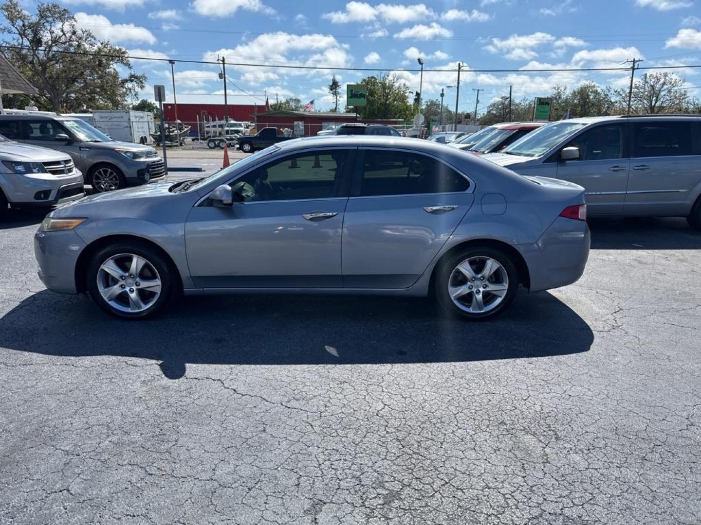 2012 BLUE ACURA TSX (JH4CU2F45CC) with an 2.4L engine, Automatic transmission, located at 2929 9th St. West, Bradenton, 34205, (941) 242-2810, 27.473591, -82.570679 - Thanks for inquring into DriveNation USA! All vehicles listed can be viewed at www.drivenationusa.com for vehicle history reports and additonal info. We cannot quote any terms such as down payments or monthly payments without an application. You can apply directly at www.drivenationusa.com or by con - Photo#4