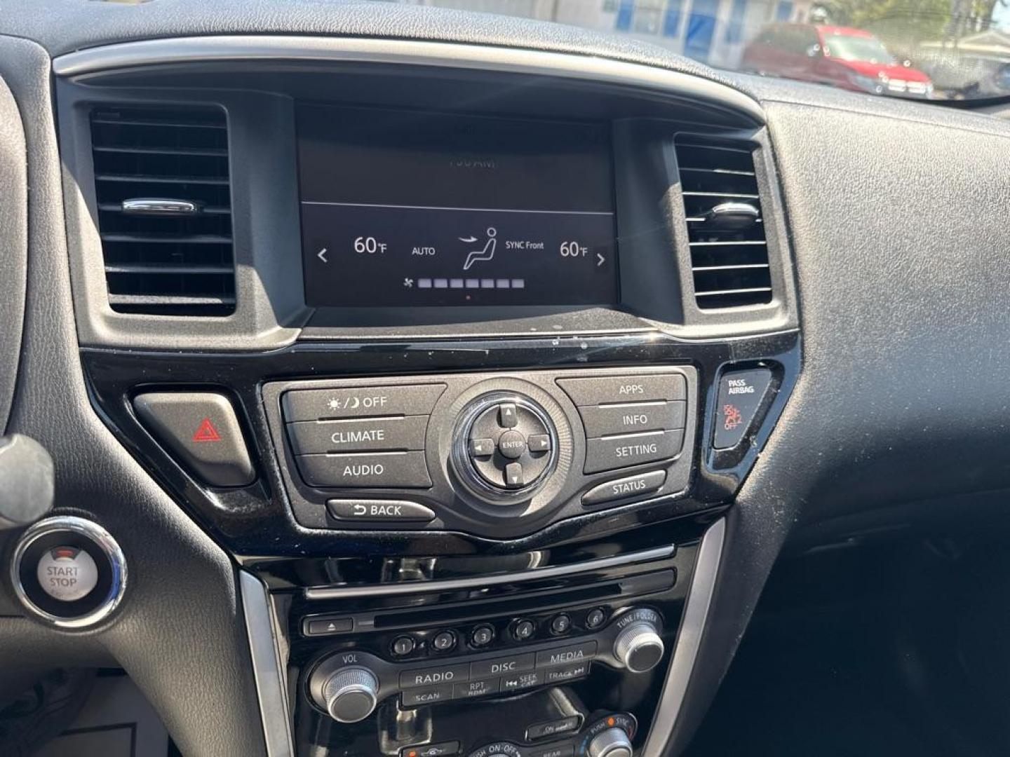 2019 SILVER NISSAN PATHFINDER S (5N1DR2MN8KC) with an 3.5L engine, Continuously Variable transmission, located at 2929 9th St. West, Bradenton, 34205, (941) 242-2810, 27.473591, -82.570679 - Thanks for inquring into DriveNation USA! All vehicles listed can be viewed at www.drivenationusa.com for vehicle history reports and additonal info. We cannot quote any terms such as down payments or monthly payments without an application. You can apply directly at www.drivenationusa.com or by con - Photo#11