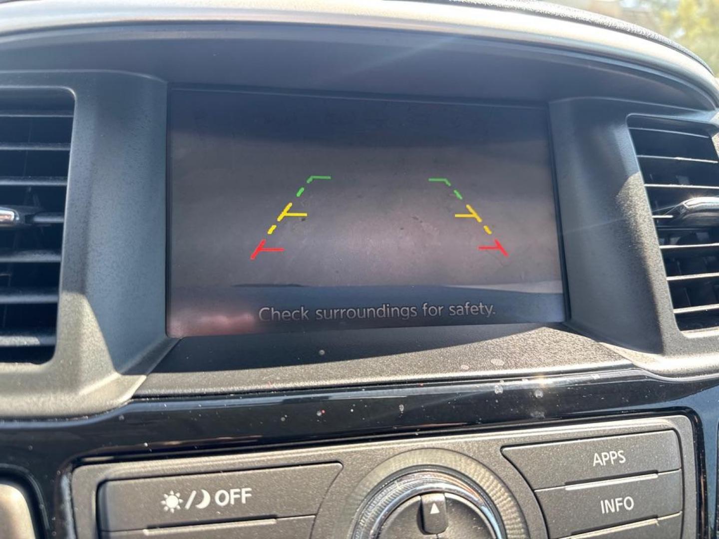 2019 SILVER NISSAN PATHFINDER S (5N1DR2MN8KC) with an 3.5L engine, Continuously Variable transmission, located at 2929 9th St. West, Bradenton, 34205, (941) 242-2810, 27.473591, -82.570679 - Thanks for inquring into DriveNation USA! All vehicles listed can be viewed at www.drivenationusa.com for vehicle history reports and additonal info. We cannot quote any terms such as down payments or monthly payments without an application. You can apply directly at www.drivenationusa.com or by con - Photo#12