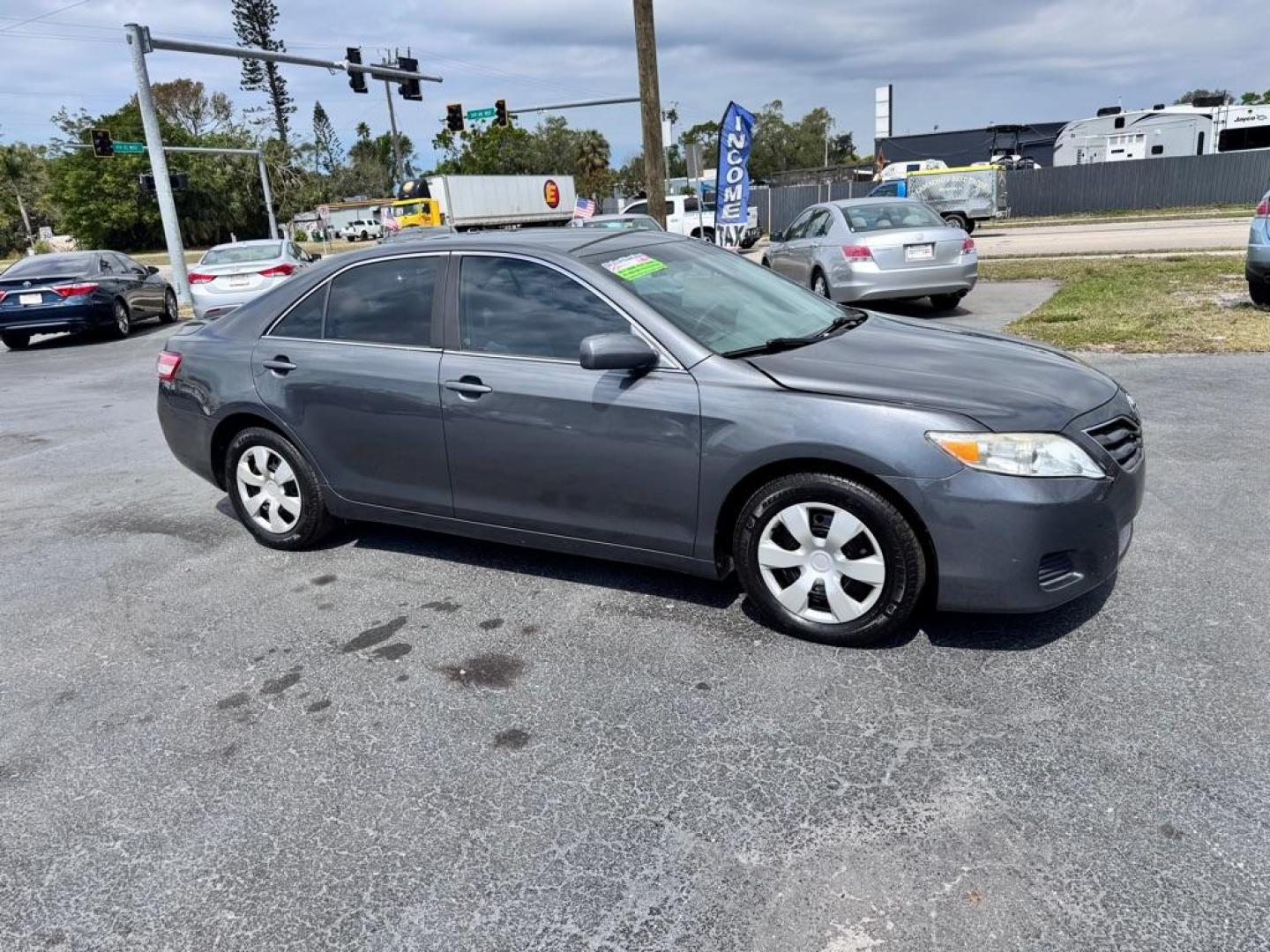 2010 GRAY TOYOTA CAMRY SE (4T1BF3EK1AU) with an 2.5L engine, Automatic transmission, located at 2929 9th St. West, Bradenton, 34205, (941) 242-2810, 27.473591, -82.570679 - Thanks for inquring into DriveNation USA! All vehicles listed can be viewed at www.drivenationusa.com for vehicle history reports and additonal info. We cannot quote any terms such as down payments or monthly payments without an application. You can apply directly at www.drivenationusa.com or by con - Photo#0