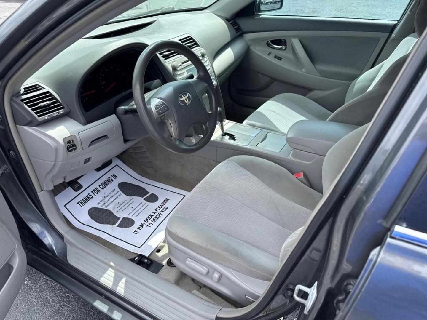 2010 GRAY TOYOTA CAMRY SE (4T1BF3EK1AU) with an 2.5L engine, Automatic transmission, located at 2929 9th St. West, Bradenton, 34205, (941) 242-2810, 27.473591, -82.570679 - Thanks for inquring into DriveNation USA! All vehicles listed can be viewed at www.drivenationusa.com for vehicle history reports and additonal info. We cannot quote any terms such as down payments or monthly payments without an application. You can apply directly at www.drivenationusa.com or by con - Photo#11