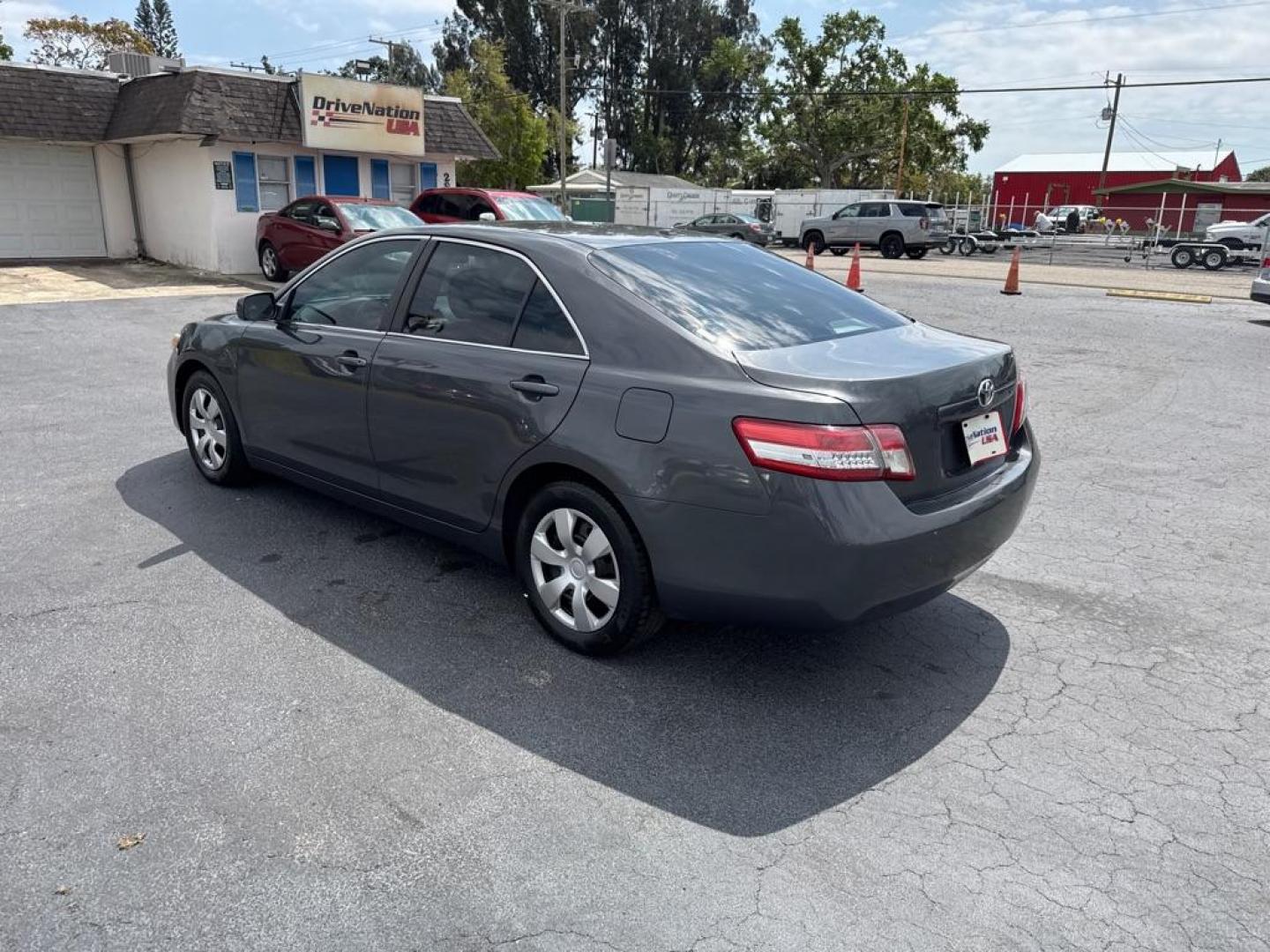 2010 GRAY TOYOTA CAMRY SE (4T1BF3EK1AU) with an 2.5L engine, Automatic transmission, located at 2929 9th St. West, Bradenton, 34205, (941) 242-2810, 27.473591, -82.570679 - Thanks for inquring into DriveNation USA! All vehicles listed can be viewed at www.drivenationusa.com for vehicle history reports and additonal info. We cannot quote any terms such as down payments or monthly payments without an application. You can apply directly at www.drivenationusa.com or by con - Photo#7