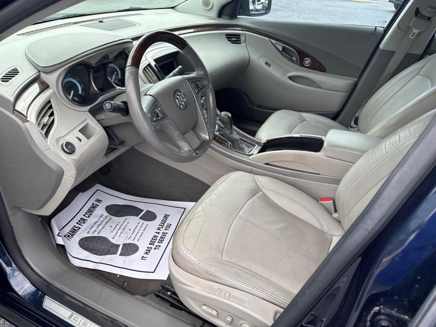 2011 BLUE BUICK LACROSSE CXS (1G4GE5ED6BF) with an 3.6L engine, Automatic transmission, located at 2929 9th St. West, Bradenton, 34205, (941) 242-2810, 27.473591, -82.570679 - Photo#11