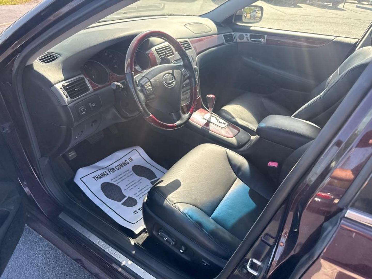 2005 PURPLE LEXUS ES 330 (JTHBA30G455) with an 3.3L engine, Automatic transmission, located at 2929 9th St. West, Bradenton, 34205, (941) 242-2810, 27.473591, -82.570679 - Photo#7