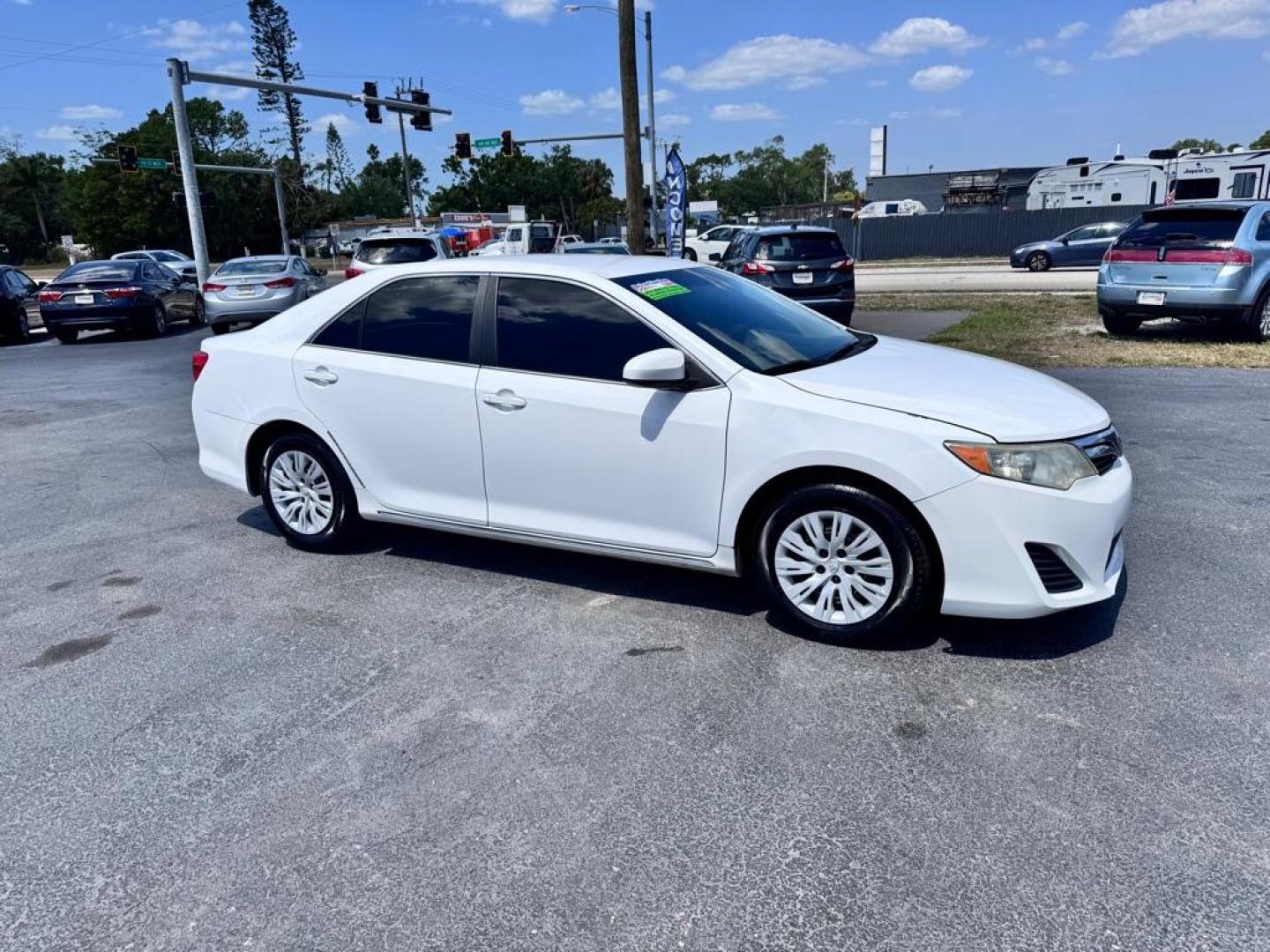 2013 WHITE TOYOTA CAMRY SE (4T1BF1FK0DU) with an 2.5L engine, Automatic transmission, located at 2929 9th St. West, Bradenton, 34205, (941) 242-2810, 27.473591, -82.570679 - Thanks for inquring into DriveNation USA! All vehicles listed can be viewed at www.drivenationusa.com for vehicle history reports and additonal info. We cannot quote any terms such as down payments or monthly payments without an application. You can apply directly at www.drivenationusa.com or by con - Photo#1