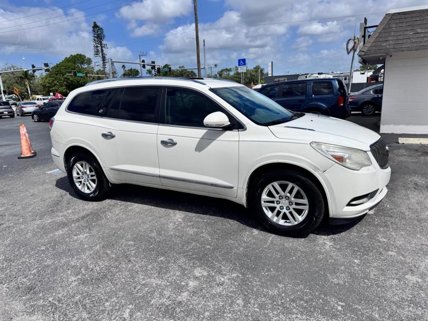 2014 WHITE BUICK ENCLAVE CXL (5GAKRAKD4EJ) with an 3.6L engine, Automatic transmission, located at 2929 9th St. West, Bradenton, 34205, (941) 242-2810, 27.473591, -82.570679 - Thanks for inquring into DriveNation USA! All vehicles listed can be viewed at www.drivenationusa.com for vehicle history reports and additonal info. We cannot quote any terms such as down payments or monthly payments without an application. You can apply directly at www.drivenationusa.com or by con - Photo#0