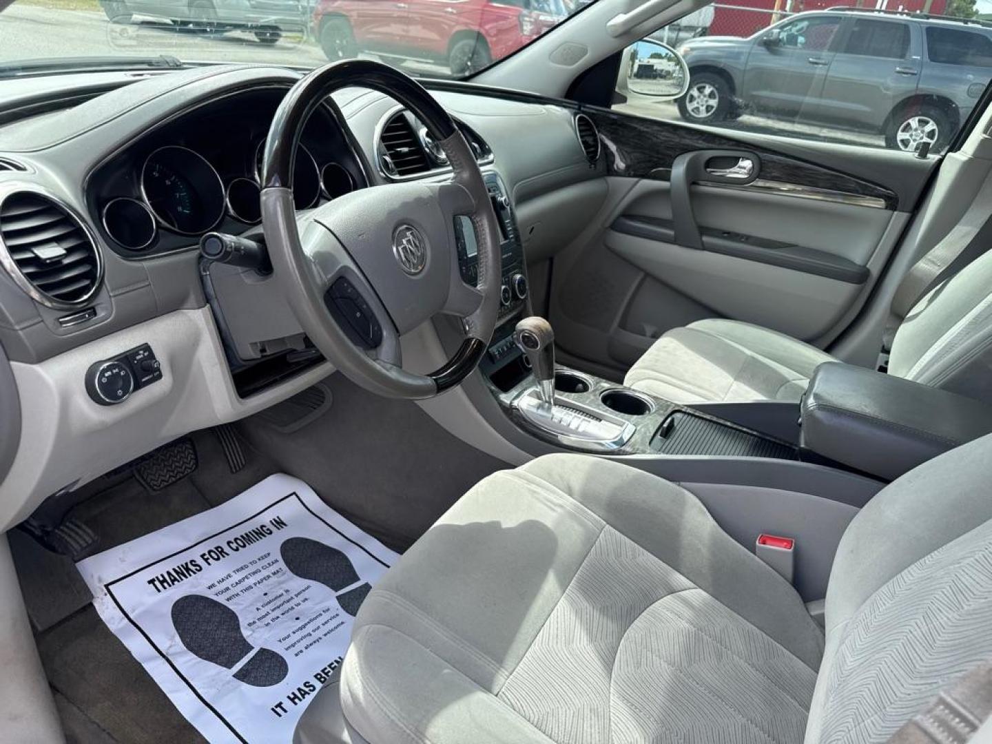 2014 WHITE BUICK ENCLAVE CXL (5GAKRAKD4EJ) with an 3.6L engine, Automatic transmission, located at 2929 9th St. West, Bradenton, 34205, (941) 242-2810, 27.473591, -82.570679 - Thanks for inquring into DriveNation USA! All vehicles listed can be viewed at www.drivenationusa.com for vehicle history reports and additonal info. We cannot quote any terms such as down payments or monthly payments without an application. You can apply directly at www.drivenationusa.com or by con - Photo#9