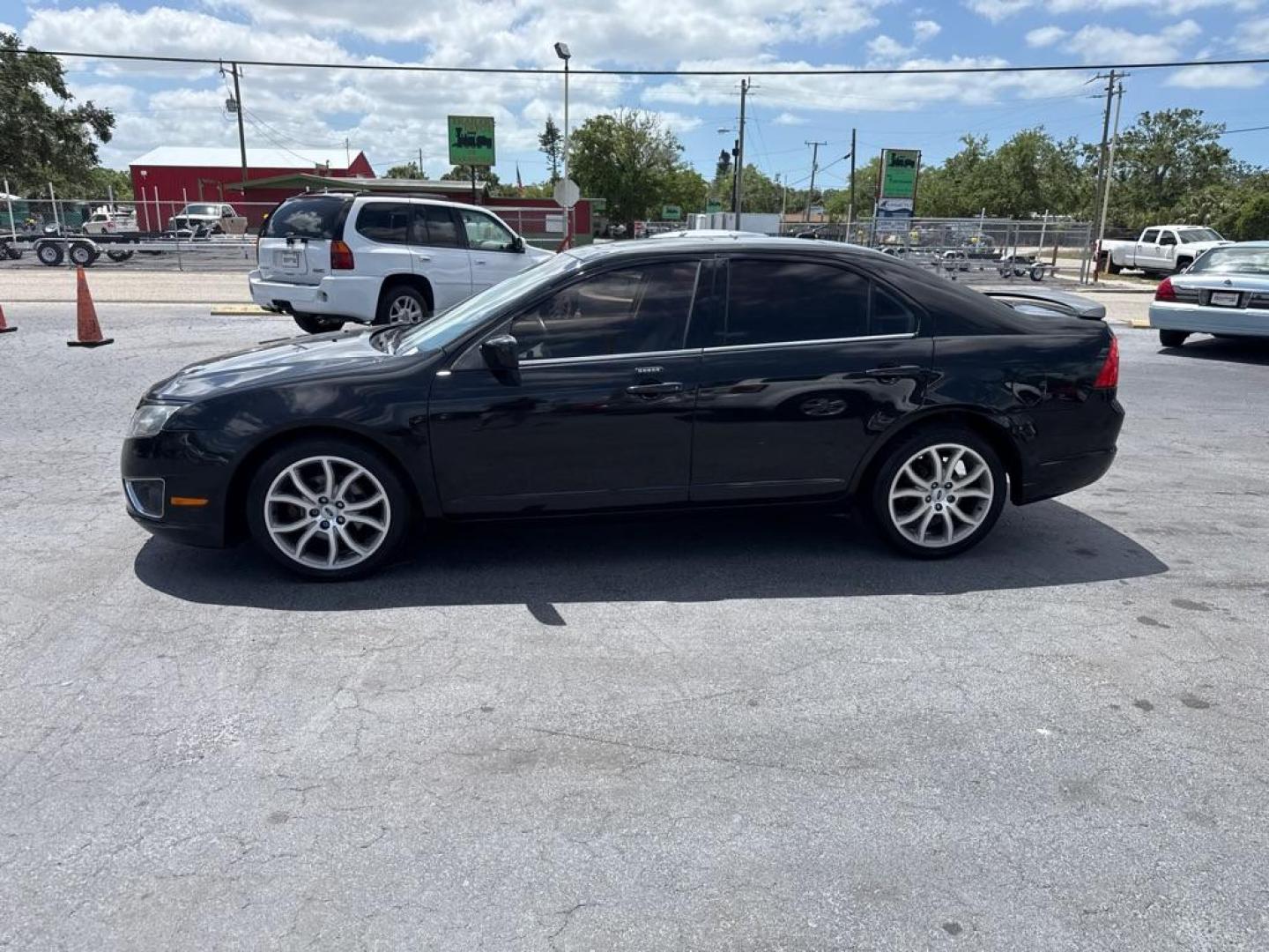 2011 BLACK FORD FUSION SEL (3FAHP0JA7BR) with an 2.5L engine, Automatic transmission, located at 2929 9th St. West, Bradenton, 34205, (941) 242-2810, 27.473591, -82.570679 - Thanks for inquring into DriveNation USA! All vehicles listed can be viewed at www.drivenationusa.com for vehicle history reports and additonal info. We cannot quote any terms such as down payments or monthly payments without an application. You can apply directly at www.drivenationusa.com or by con - Photo#4