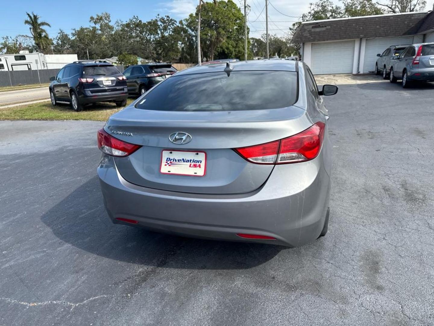 2015 SILVER HYUNDAI ELANTRA SE (5NPDH4AE0FH) with an 1.8L engine, Automatic transmission, located at 2929 9th St. West, Bradenton, 34205, (941) 242-2810, 27.473591, -82.570679 - Thanks for inquring into DriveNation USA! All vehicles listed can be viewed at www.drivenationusa.com for vehicle history reports and additonal info. We cannot quote any terms such as down payments or monthly payments without an application. You can apply directly at www.drivenationusa.com or by con - Photo#7
