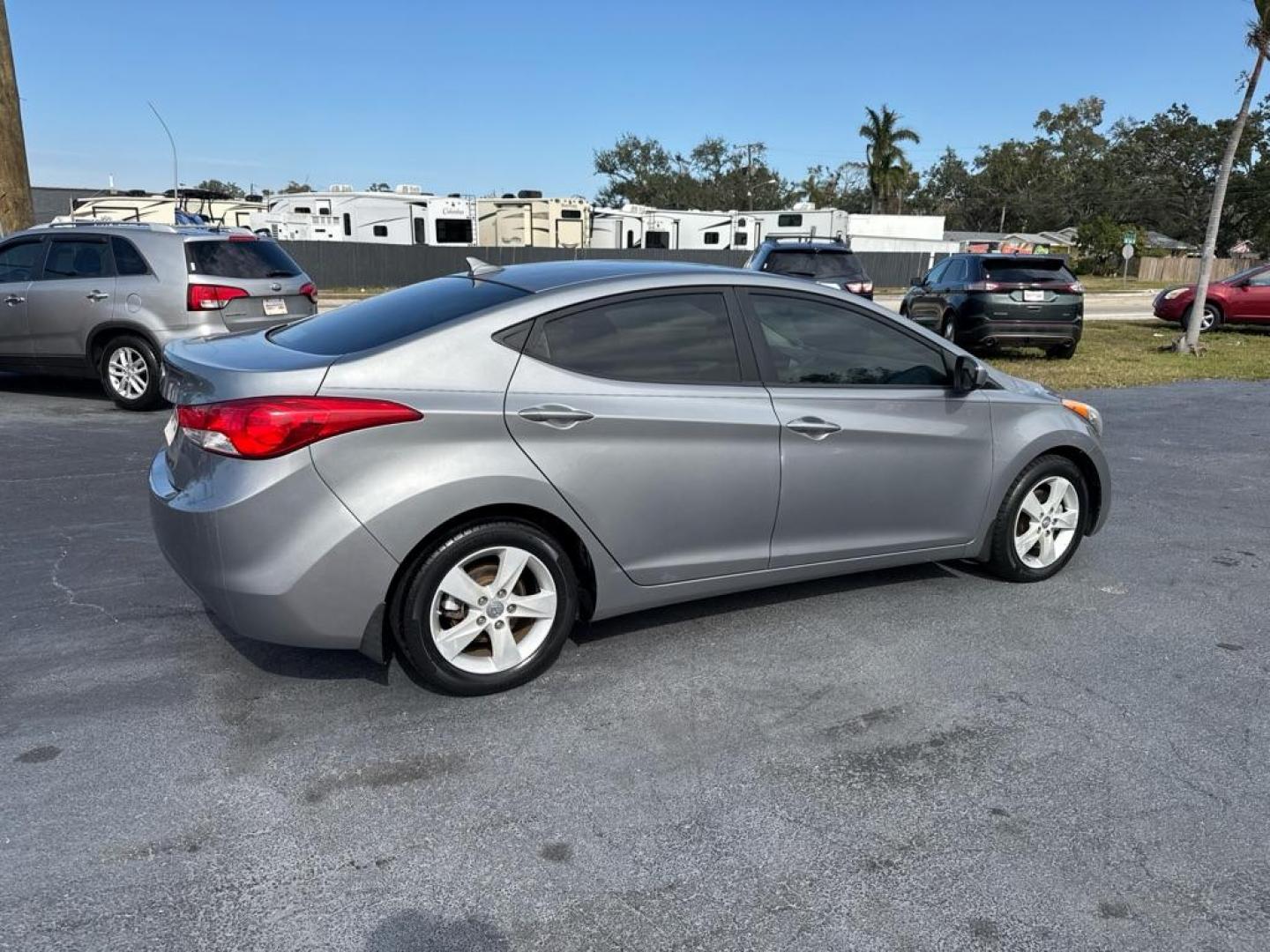 2015 SILVER HYUNDAI ELANTRA SE (5NPDH4AE0FH) with an 1.8L engine, Automatic transmission, located at 2929 9th St. West, Bradenton, 34205, (941) 242-2810, 27.473591, -82.570679 - Thanks for inquring into DriveNation USA! All vehicles listed can be viewed at www.drivenationusa.com for vehicle history reports and additonal info. We cannot quote any terms such as down payments or monthly payments without an application. You can apply directly at www.drivenationusa.com or by con - Photo#8