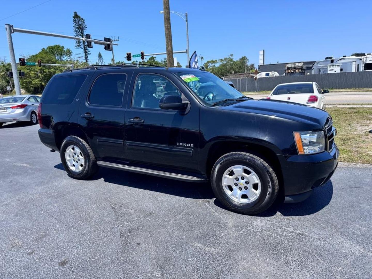 2013 BLACK CHEVROLET TAHOE 1500 LT (1GNSKBE00DR) with an 5.3L engine, Automatic transmission, located at 2929 9th St. West, Bradenton, 34205, (941) 242-2810, 27.473591, -82.570679 - Thanks for inquring into DriveNation USA! All vehicles listed can be viewed at www.drivenationusa.com for vehicle history reports and additonal info. We cannot quote any terms such as down payments or monthly payments without an application. You can apply directly at www.drivenationusa.com or by con - Photo#1