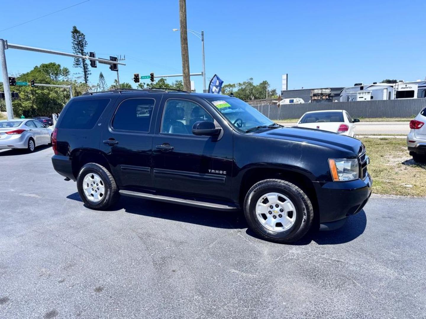 2013 BLACK CHEVROLET TAHOE 1500 LT (1GNSKBE00DR) with an 5.3L engine, Automatic transmission, located at 2929 9th St. West, Bradenton, 34205, (941) 242-2810, 27.473591, -82.570679 - Thanks for inquring into DriveNation USA! All vehicles listed can be viewed at www.drivenationusa.com for vehicle history reports and additonal info. We cannot quote any terms such as down payments or monthly payments without an application. You can apply directly at www.drivenationusa.com or by con - Photo#2