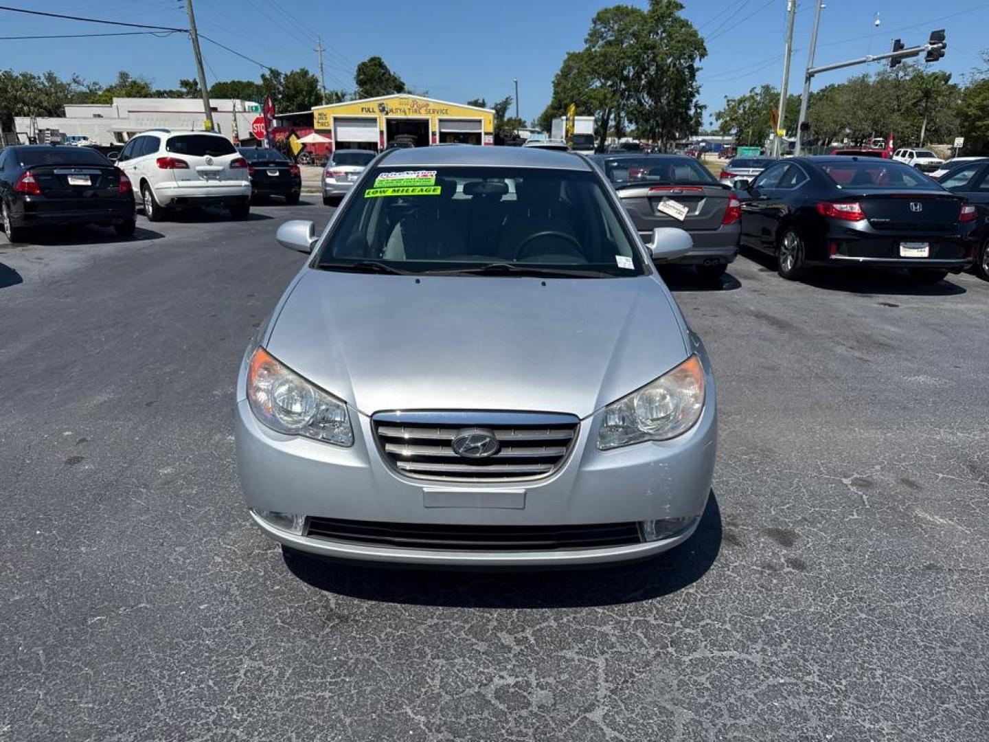 2008 SILVER HYUNDAI ELANTRA GLS (KMHDU46D58U) with an 2.0L engine, Automatic transmission, located at 2929 9th St. West, Bradenton, 34205, (941) 242-2810, 27.473591, -82.570679 - Thanks for inquring into DriveNation USA! All vehicles listed can be viewed at www.drivenationusa.com for vehicle history reports and additonal info. We cannot quote any terms such as down payments or monthly payments without an application. You can apply directly at www.drivenationusa.com or by con - Photo#2