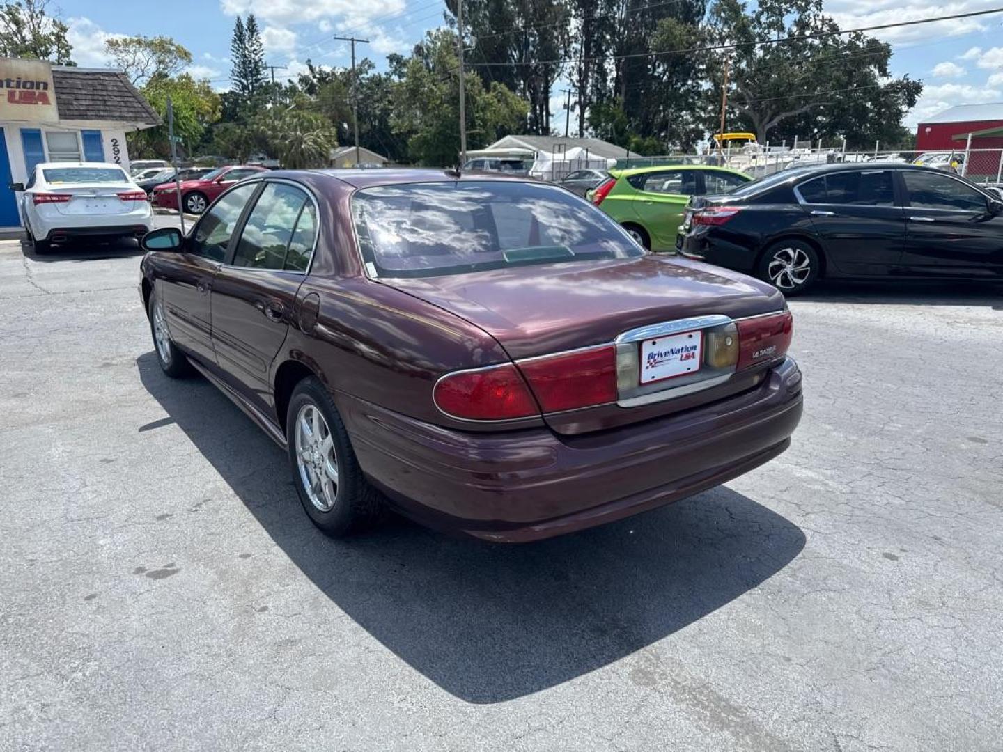 2005 MAROON BUICK LESABRE CUSTOM (1G4HP52K65U) with an 3.8L engine, Automatic transmission, located at 2929 9th St. West, Bradenton, 34205, (941) 242-2810, 27.473591, -82.570679 - Photo#5