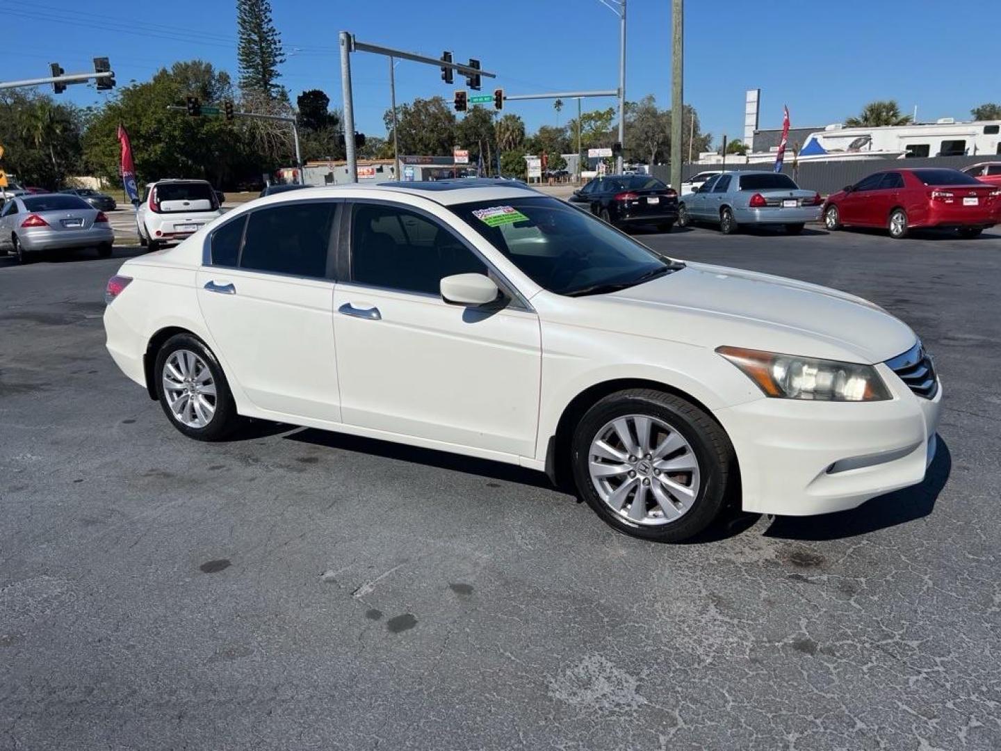 2011 WHITE HONDA ACCORD EXL (1HGCP3F85BA) with an 3.5L engine, Automatic transmission, located at 2929 9th St. West, Bradenton, 34205, (941) 242-2810, 27.473591, -82.570679 - Photo#1