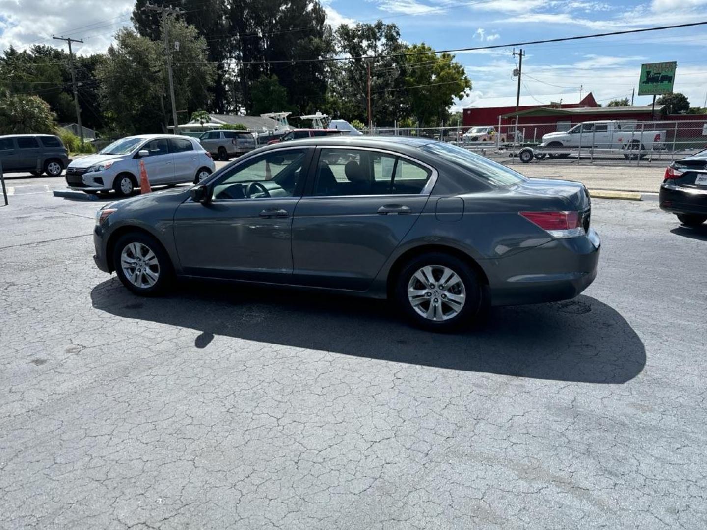 2012 GRAY HONDA ACCORD EXL (1HGCP2F8XCA) with an 2.4L engine, Automatic transmission, located at 2929 9th St. West, Bradenton, 34205, (941) 242-2810, 27.473591, -82.570679 - Thanks for inquring into DriveNation USA! All vehicles listed can be viewed at www.drivenationusa.com for vehicle history reports and additonal info. We cannot quote any terms such as down payments or monthly payments without an application. You can apply directly at www.drivenationusa.com or by con - Photo#5