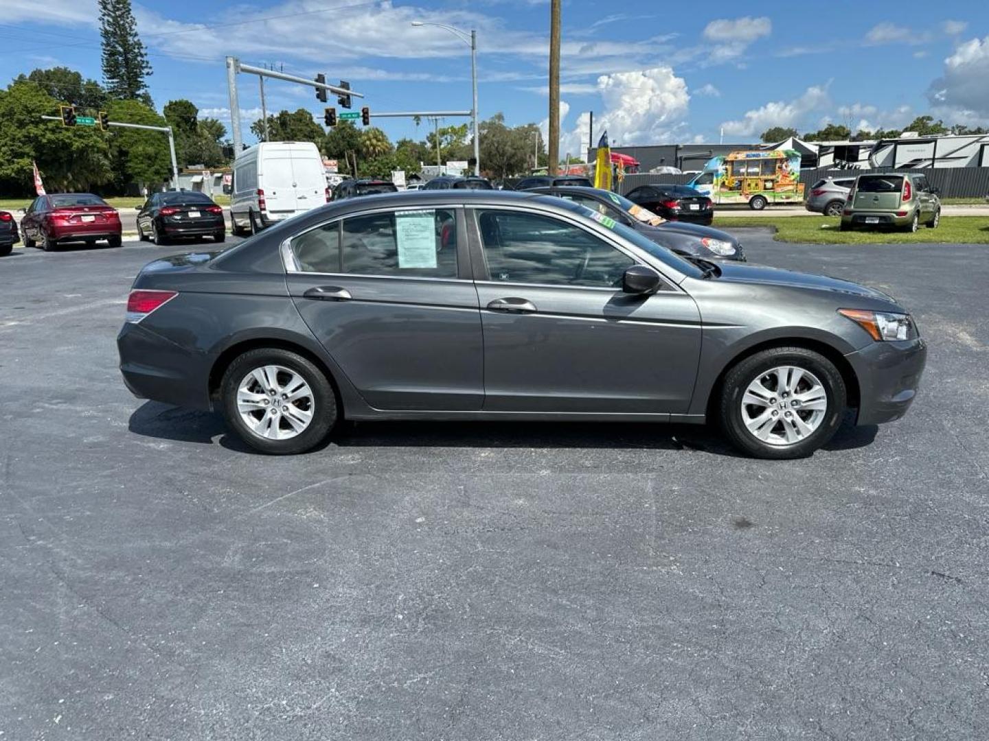 2012 GRAY HONDA ACCORD EXL (1HGCP2F8XCA) with an 2.4L engine, Automatic transmission, located at 2929 9th St. West, Bradenton, 34205, (941) 242-2810, 27.473591, -82.570679 - Thanks for inquring into DriveNation USA! All vehicles listed can be viewed at www.drivenationusa.com for vehicle history reports and additonal info. We cannot quote any terms such as down payments or monthly payments without an application. You can apply directly at www.drivenationusa.com or by con - Photo#9