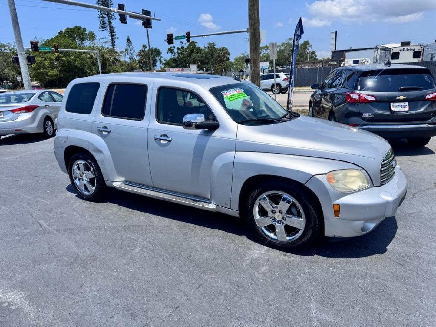 2009 SILVER CHEVROLET HHR LT (3GNCA53V99S) with an 2.4L engine, Automatic transmission, located at 2929 9th St. West, Bradenton, 34205, (941) 242-2810, 27.473591, -82.570679 - Thanks for inquring into DriveNation USA! All vehicles listed can be viewed at www.drivenationusa.com for vehicle history reports and additonal info. We cannot quote any terms such as down payments or monthly payments without an application. You can apply directly at www.drivenationusa.com or by con - Photo#1
