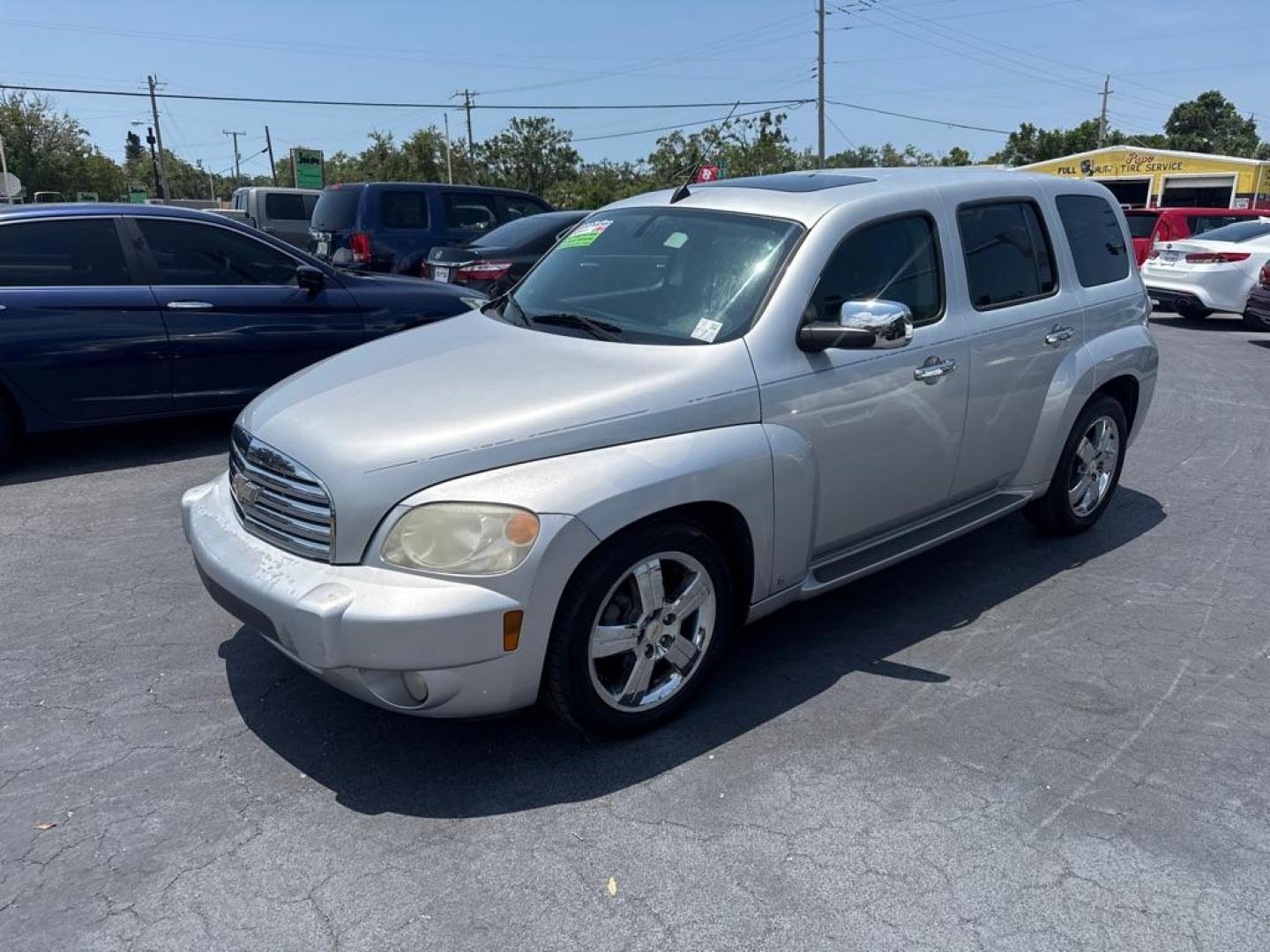 2009 SILVER CHEVROLET HHR LT (3GNCA53V99S) with an 2.4L engine, Automatic transmission, located at 2929 9th St. West, Bradenton, 34205, (941) 242-2810, 27.473591, -82.570679 - Thanks for inquring into DriveNation USA! All vehicles listed can be viewed at www.drivenationusa.com for vehicle history reports and additonal info. We cannot quote any terms such as down payments or monthly payments without an application. You can apply directly at www.drivenationusa.com or by con - Photo#3