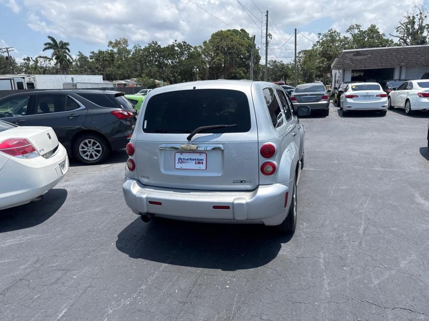 2009 SILVER CHEVROLET HHR LT (3GNCA53V99S) with an 2.4L engine, Automatic transmission, located at 2929 9th St. West, Bradenton, 34205, (941) 242-2810, 27.473591, -82.570679 - Thanks for inquring into DriveNation USA! All vehicles listed can be viewed at www.drivenationusa.com for vehicle history reports and additonal info. We cannot quote any terms such as down payments or monthly payments without an application. You can apply directly at www.drivenationusa.com or by con - Photo#6
