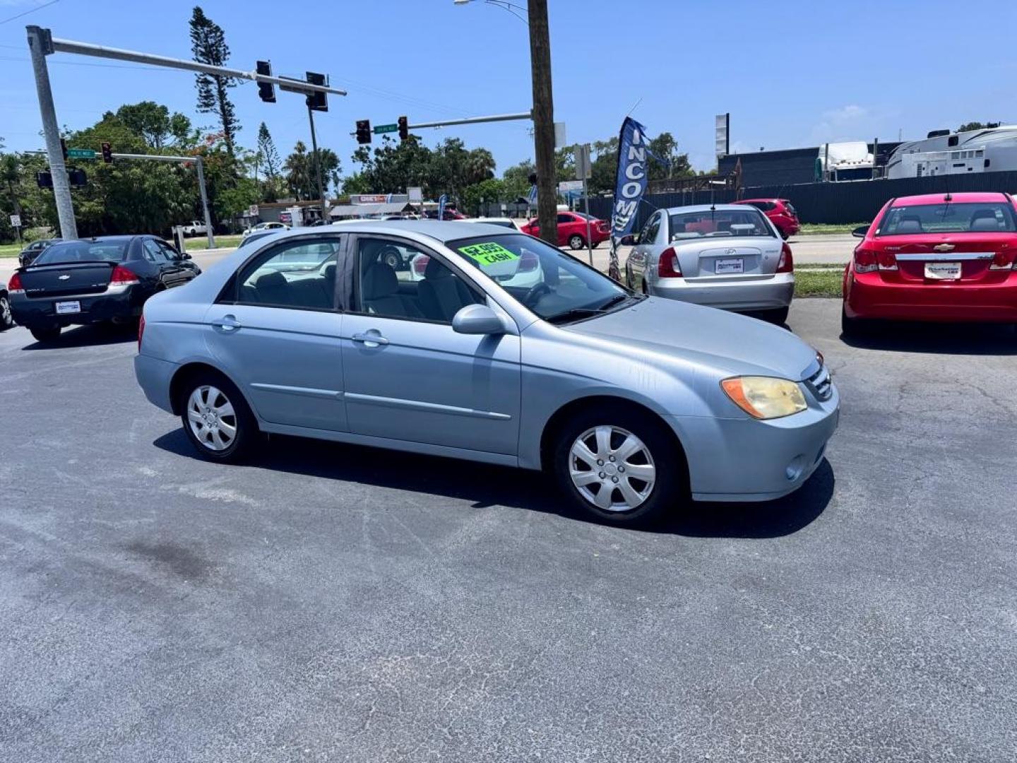 2006 SILVER KIA SPECTRA LX (KNAFE121965) with an 2.0L engine, Automatic transmission, located at 2929 9th St. West, Bradenton, 34205, (941) 242-2810, 27.473591, -82.570679 - Thanks for inquring into DriveNation USA! All vehicles listed can be viewed at www.drivenationusa.com for vehicle history reports and additonal info. We cannot quote any terms such as down payments or monthly payments without an application. You can apply directly at www.drivenationusa.com or by con - Photo#0