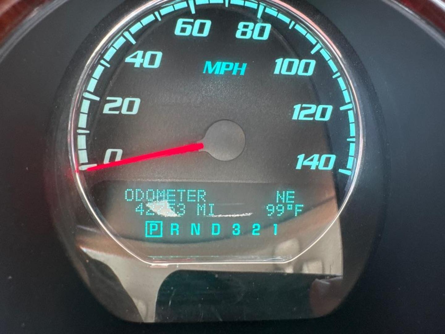 2010 SILVER BUICK LUCERNE CXL (1G4HC5E1XAU) with an 3.9L engine, Automatic transmission, located at 2929 9th St. West, Bradenton, 34205, (941) 242-2810, 27.473591, -82.570679 - Thanks for inquring into DriveNation USA! All vehicles listed can be viewed at www.drivenationusa.com for vehicle history reports and additonal info. We cannot quote any terms such as down payments or monthly payments without an application. You can apply directly at www.drivenationusa.com or by con - Photo#20