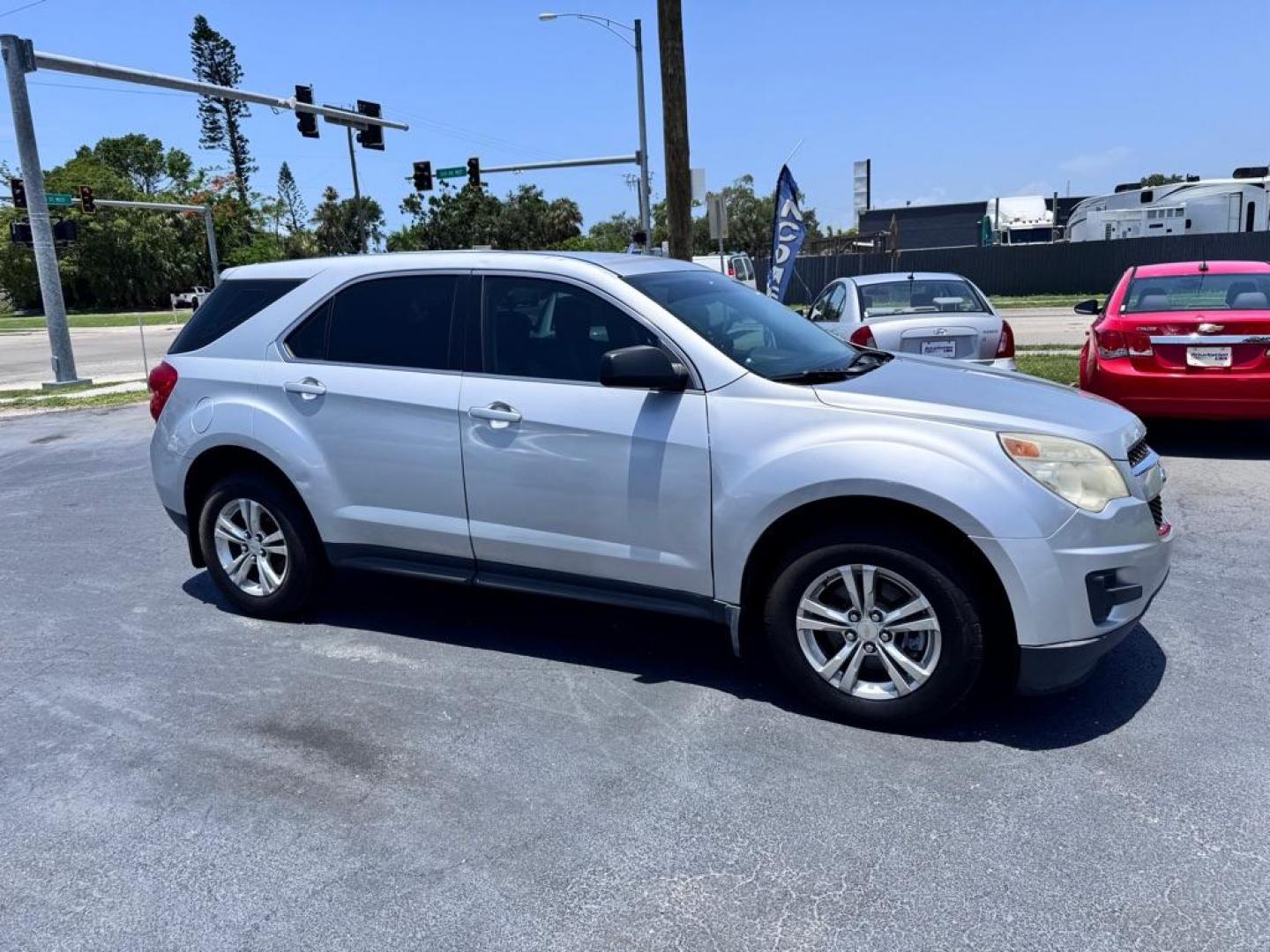 2012 SILVER CHEVROLET EQUINOX LS (2GNALBEK6C6) with an 2.4L engine, Automatic transmission, located at 2929 9th St. West, Bradenton, 34205, (941) 242-2810, 27.473591, -82.570679 - Thanks for inquring into DriveNation USA! All vehicles listed can be viewed at www.drivenationusa.com for vehicle history reports and additonal info. We cannot quote any terms such as down payments or monthly payments without an application. You can apply directly at www.drivenationusa.com or by con - Photo#1