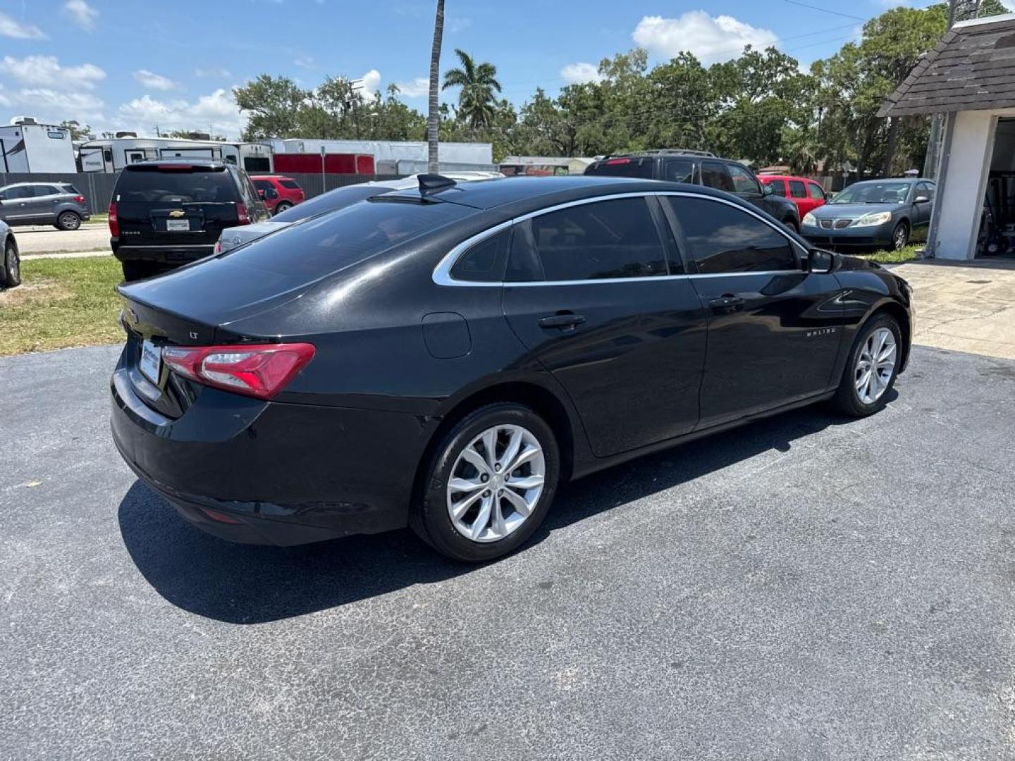 2019 BLACK CHEVROLET MALIBU LT (1G1ZD5ST9KF) with an 1.5L engine, Continuously Variable transmission, located at 2929 9th St. West, Bradenton, 34205, (941) 242-2810, 27.473591, -82.570679 - Thanks for inquring into DriveNation USA! All vehicles listed can be viewed at www.drivenationusa.com for vehicle history reports and additonal info. We cannot quote any terms such as down payments or monthly payments without an application. You can apply directly at www.drivenationusa.com or by con - Photo#6