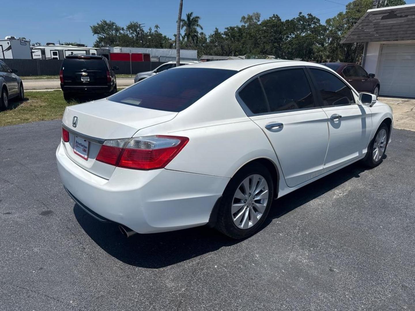 2013 WHITE HONDA ACCORD EX (1HGCR2F74DA) with an 2.4L engine, Continuously Variable transmission, located at 2929 9th St. West, Bradenton, 34205, (941) 242-2810, 27.473591, -82.570679 - Thanks for inquring into DriveNation USA! All vehicles listed can be viewed at www.drivenationusa.com for vehicle history reports and additonal info. We cannot quote any terms such as down payments or monthly payments without an application. You can apply directly at www.drivenationusa.com or by con - Photo#7