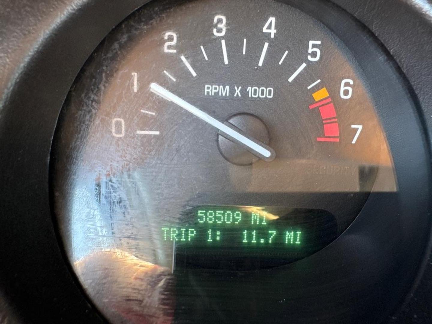 2005 SILVER BUICK LESABRE LIMITED (1G4HR54K65U) with an 3.8L engine, Automatic transmission, located at 2929 9th St. West, Bradenton, 34205, (941) 242-2810, 27.473591, -82.570679 - Thanks for inquring into DriveNation USA! All vehicles listed can be viewed at www.drivenationusa.com for vehicle history reports and additonal info. We cannot quote any terms such as down payments or monthly payments without an application. You can apply directly at www.drivenationusa.com or by con - Photo#9