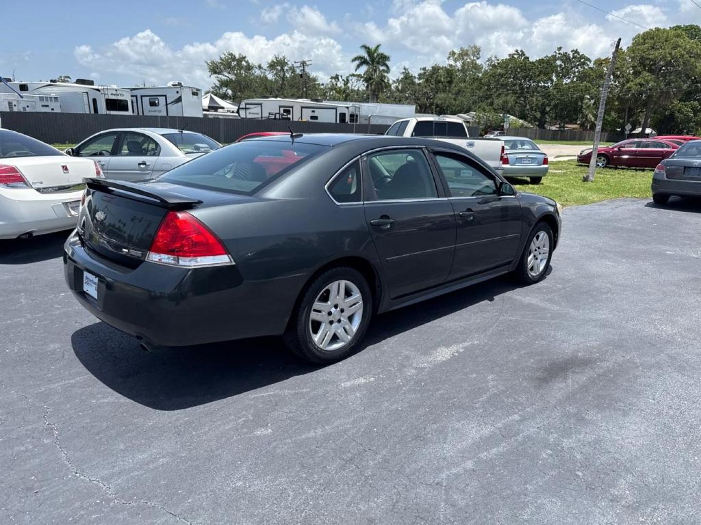 2013 GRAY CHEVROLET IMPALA LT (2G1WG5E30D1) with an 3.6L engine, Automatic transmission, located at 2929 9th St. West, Bradenton, 34205, (941) 242-2810, 27.473591, -82.570679 - Thanks for inquring into DriveNation USA! All vehicles listed can be viewed at www.drivenationusa.com for vehicle history reports and additonal info. We cannot quote any terms such as down payments or monthly payments without an application. You can apply directly at www.drivenationusa.com or by con - Photo#8