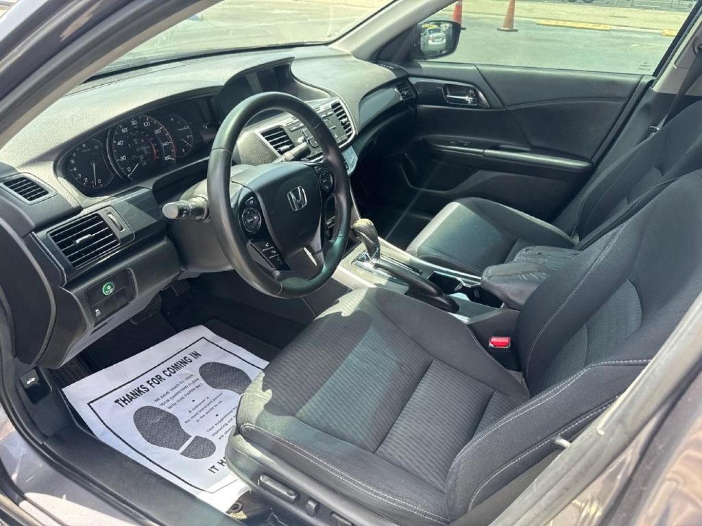 2015 GRAY HONDA ACCORD SPORT (1HGCR2F51FA) with an 2.4L engine, Continuously Variable transmission, located at 2929 9th St. West, Bradenton, 34205, (941) 242-2810, 27.473591, -82.570679 - Photo#10