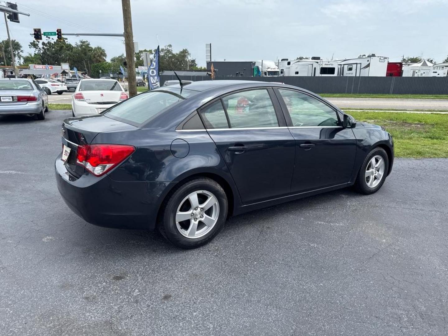 2014 BLUE CHEVROLET CRUZE LT (1G1PC5SB2E7) with an 1.4L engine, Automatic transmission, located at 2929 9th St. West, Bradenton, 34205, (941) 242-2810, 27.473591, -82.570679 - Photo#7