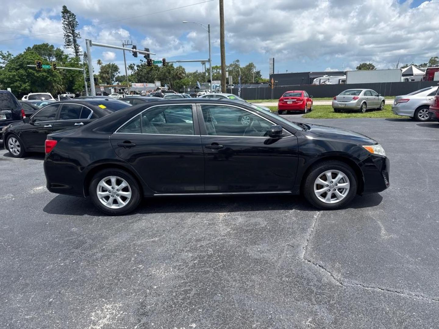 2012 BLACK TOYOTA CAMRY SE (4T1BF1FK7CU) with an 2.5L engine, Automatic transmission, located at 2929 9th St. West, Bradenton, 34205, (941) 242-2810, 27.473591, -82.570679 - Thanks for inquring into DriveNation USA! All vehicles listed can be viewed at www.drivenationusa.com for vehicle history reports and additonal info. We cannot quote any terms such as down payments or monthly payments without an application. You can apply directly at www.drivenationusa.com or by con - Photo#7