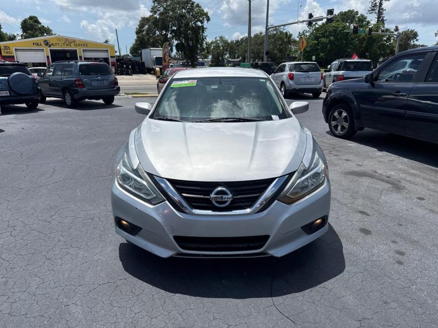 2017 SILVER NISSAN ALTIMA 2.5 (1N4AL3AP1HC) with an 2.5L engine, Continuously Variable transmission, located at 2929 9th St. West, Bradenton, 34205, (941) 242-2810, 27.473591, -82.570679 - Thanks for inquring into DriveNation USA! All vehicles listed can be viewed at www.drivenationusa.com for vehicle history reports and additonal info. We cannot quote any terms such as down payments or monthly payments without an application. You can apply directly at www.drivenationusa.com or by con - Photo#3