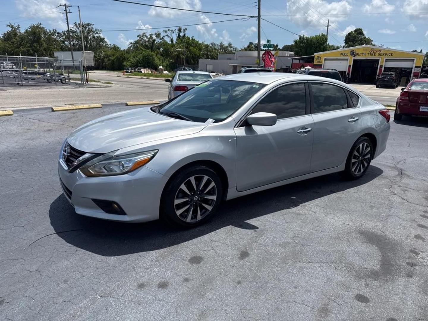 2017 SILVER NISSAN ALTIMA 2.5 (1N4AL3AP1HC) with an 2.5L engine, Continuously Variable transmission, located at 2929 9th St. West, Bradenton, 34205, (941) 242-2810, 27.473591, -82.570679 - Thanks for inquring into DriveNation USA! All vehicles listed can be viewed at www.drivenationusa.com for vehicle history reports and additonal info. We cannot quote any terms such as down payments or monthly payments without an application. You can apply directly at www.drivenationusa.com or by con - Photo#4