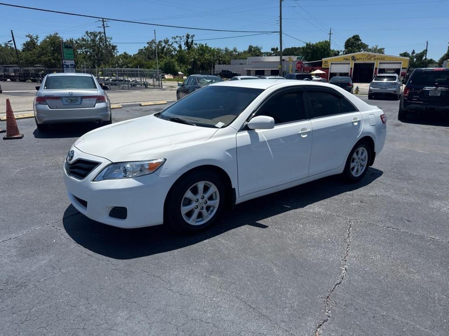 2010 WHITE TOYOTA CAMRY SE (4T1BF3EK8AU) with an 2.5L engine, Automatic transmission, located at 2929 9th St. West, Bradenton, 34205, (941) 242-2810, 27.473591, -82.570679 - Thanks for inquring into DriveNation USA! All vehicles listed can be viewed at www.drivenationusa.com for vehicle history reports and additonal info. We cannot quote any terms such as down payments or monthly payments without an application. You can apply directly at www.drivenationusa.com or by con - Photo#2