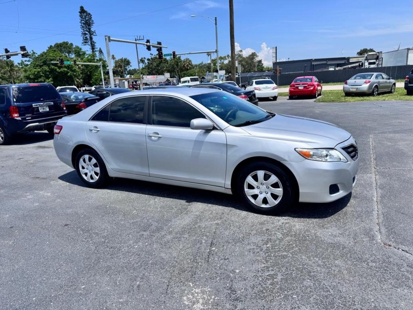 2011 SILVER TOYOTA CAMRY SE (4T1BF3EK8BU) with an 2.5L engine, Automatic transmission, located at 2929 9th St. West, Bradenton, 34205, (941) 242-2810, 27.473591, -82.570679 - Thanks for inquring into DriveNation USA! All vehicles listed can be viewed at www.drivenationusa.com for vehicle history reports and additonal info. We cannot quote any terms such as down payments or monthly payments without an application. You can apply directly at www.drivenationusa.com or by con - Photo#1