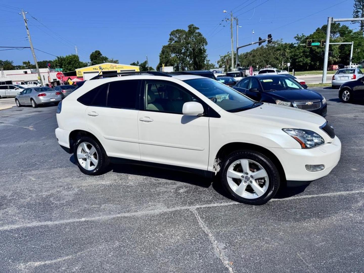 2005 WHITE LEXUS RX 330 (2T2GA31U85C) with an 3.3L engine, Automatic transmission, located at 2929 9th St. West, Bradenton, 34205, (941) 242-2810, 27.473591, -82.570679 - Thanks for inquring into DriveNation USA! All vehicles listed can be viewed at www.drivenationusa.com for vehicle history reports and additonal info. We cannot quote any terms such as down payments or monthly payments without an application. You can apply directly at www.drivenationusa.com or by con - Photo#1